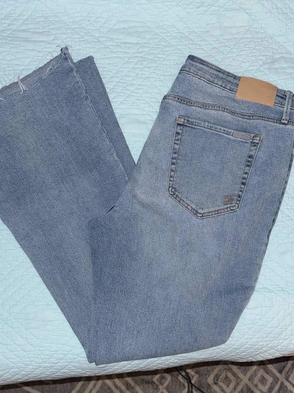 Seven7 Women's Light Blue Wide-Leg Jeans